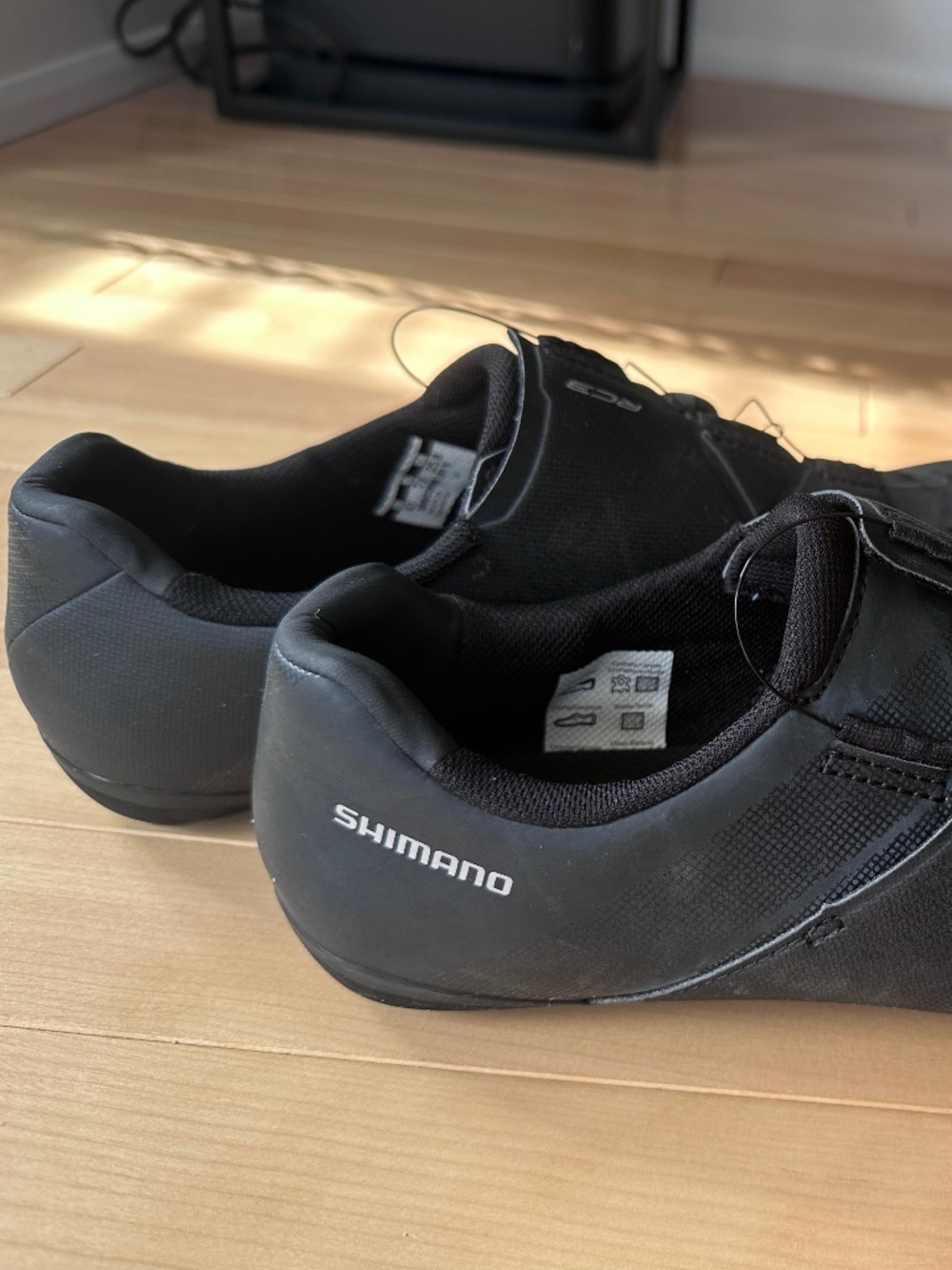 Cycling Shoes - Womens 41 - Shimano